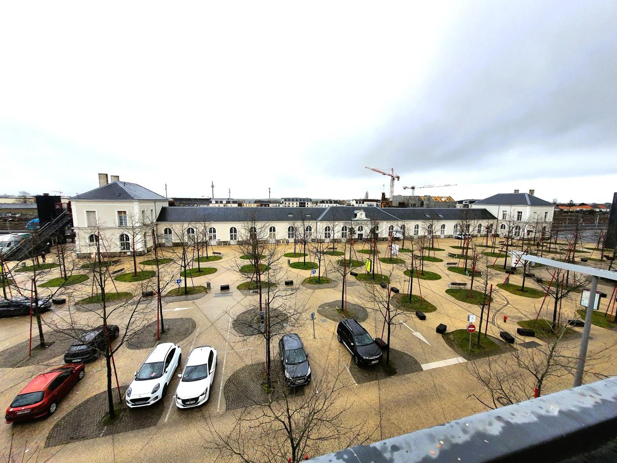 Hotel De La Gare - Restaurant Bistro Quai La Roche-sur-Yon Exteriér fotografie